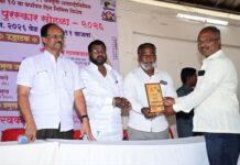 पत्रकार मिलिंद शेंडगे यांना ‘संघनायक गौरव पुरस्कार’ प्रदान